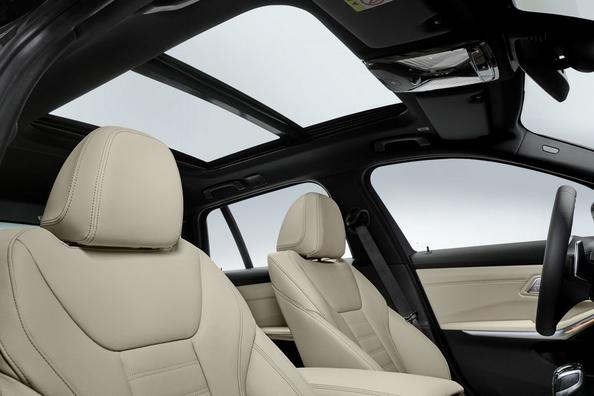 Седьмое поколение универсала BMW 3-Series Touring фото 9