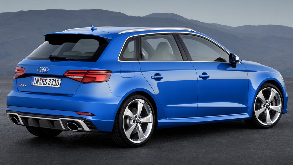 Обзор заряженного полноприводного хэтчбека Audi RS3 Sportback