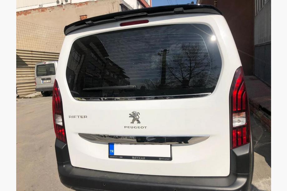 Peugeot Partner/Rifter 2019- гг. Нижняя накладка стекла нержавейка Фото 3