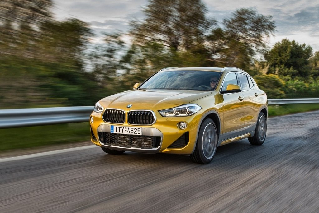 Купеобразный компактный кроссовер BMW X2