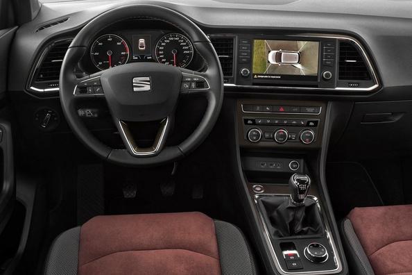Компактный кроссовер Seat Ateca фото 11