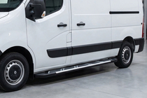 Nissan NV400 2010-2024 гг. Боковые Подножки Sunrise (2 шт., Алюминий) Короткая База фото 1