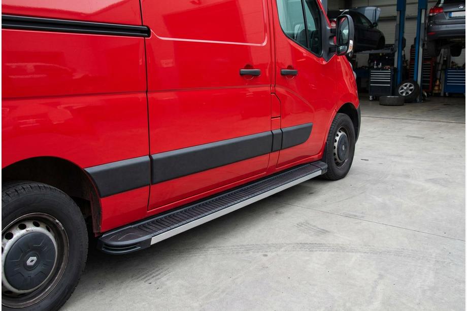 Opel Movano 2010-2021 гг. Боковые Подножки Maya V1 (2 шт., Алюминий) Image