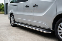 Opel Vivaro 2001–2015 гг. Боковые Подножки Maydos V2 (2 шт., Алюминий и Нержавейка) фото 1