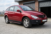 SsangYong Action 2005-2018 гг. Боковые Подножки Maya Red (2 шт., Алюминий) фото 1