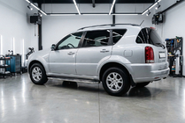 SsangYong Rexton I 2001-2017 гг. Боковые Подножки Maydos V2 (2 шт., Алюминий и Нержавейка) фото 1