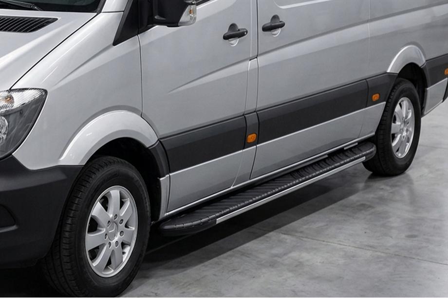 Volkswagen Crafter 2006-2016 гг. Боковые пороги Bosphorus Grey (2 шт., алюминий) Image