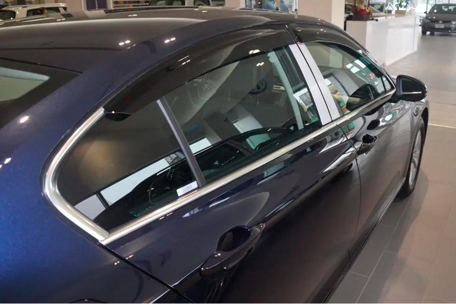 Volkswagen Passat B8 2015-2023 гг. Ветровики SD (4 шт, HIC) Фото 2