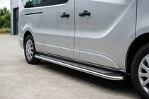 Renault Trafic 2015- гг. Боковые Подножки Maydos V2 (2 шт., Алюминий) фото 1