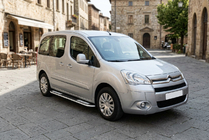 Citroen Berlingo 2008-2018 гг. Боковые Подножки Tayga V2 (2 шт., Алюминий) фото 1
