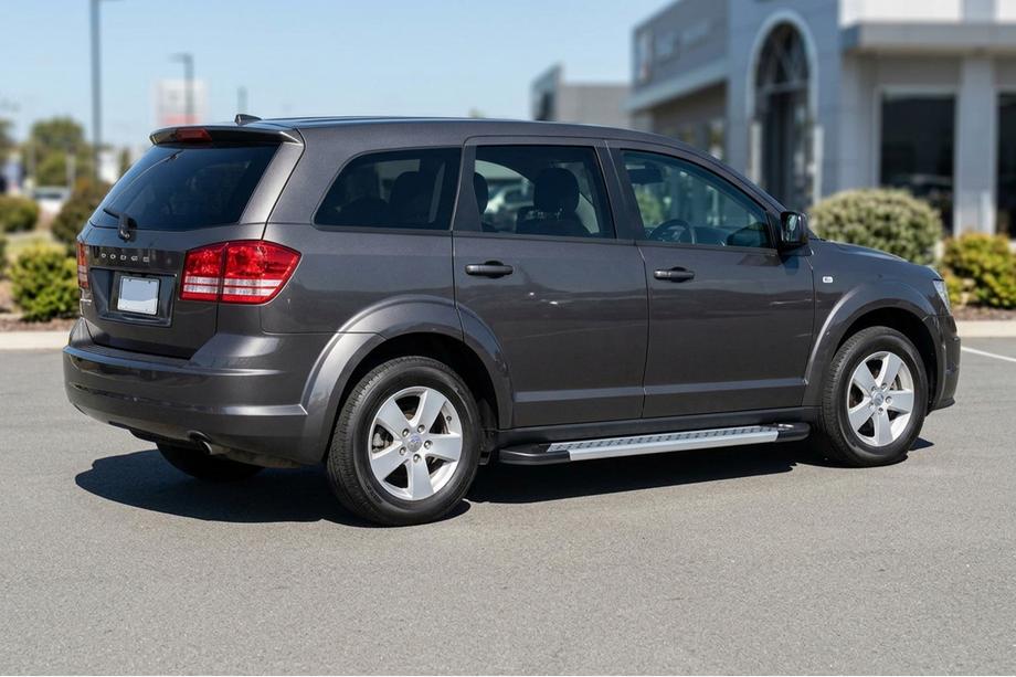 Fiat Freemont 2011-2016 гг. Боковые Подножки New Vision Grey (2 шт., Алюминий) Image
