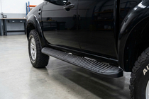 Ford Ranger 2007-2011 гг. Боковые Подножки Tayga Black (2 шт., Алюминий) фото 1