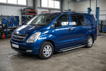 Hyundai H300, H1, Starex 2008-2020 гг. Боковые пороги RedLine V1 (2 шт., алюминий) фото 1