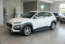 Hyundai Kona 2017-2023 гг. Боковые пороги New Vision Black (2 шт., алюминий) фото 1