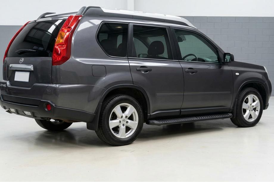 Nissan X-trail T31 2007-2014 гг. Боковые Подножки Tayga Black (2 шт., Алюминий) Image