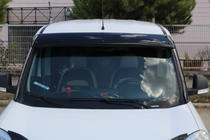 Opel Combo 2012-2018 гг. Козырек на лобовое стекло (черный глянец, 5мм) фото 4