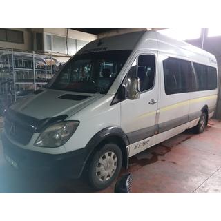 Дефлектор капота под карбон 2006-2013 (EuroCap) Mercedes Sprinter W906 2006–2018 гг. фото 2