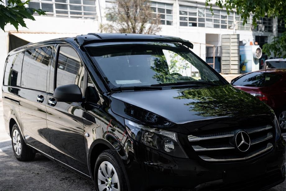Mercedes Vito/V-class W447 2014- гг. Козырек на лобовое стекло (черный глянец, 5мм) Фото 1