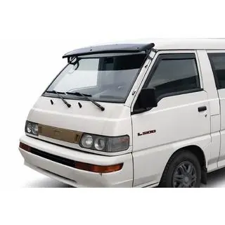 Козырек на лобовое стекло Mitsubishi L300 1986-2013 гг. фото 3