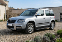Skoda Yeti 2009-2017 гг. Боковые Подножки Tayga Black (2 шт., Алюминий) фото 1