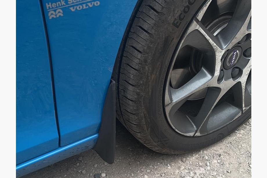 Volvo V40 2012- гг. Оригинальные брызговики Premium (2012-2016, 4 шт) Image