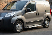 Fiat Fiorino/Qubo 2008-2024 гг. Боковые Подножки New Vision Grey (2 шт., Алюминий) фото 1