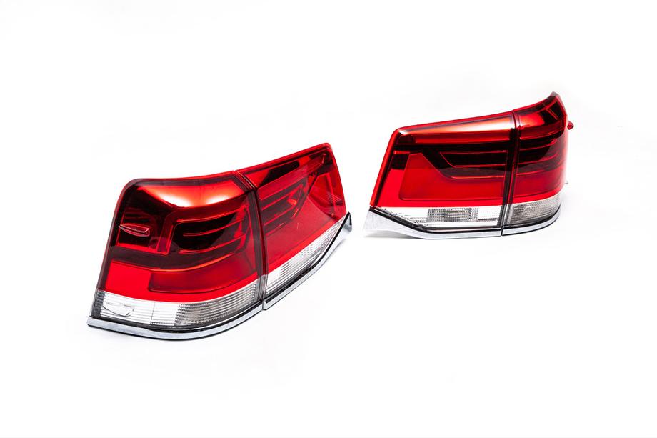 Toyota Land Cruiser 200 2007-2021 гг. Задние Фонари 2016-2021 (OEM Стандарт) Задний левый внутренний фонарь (крышка багажника) Фото 4