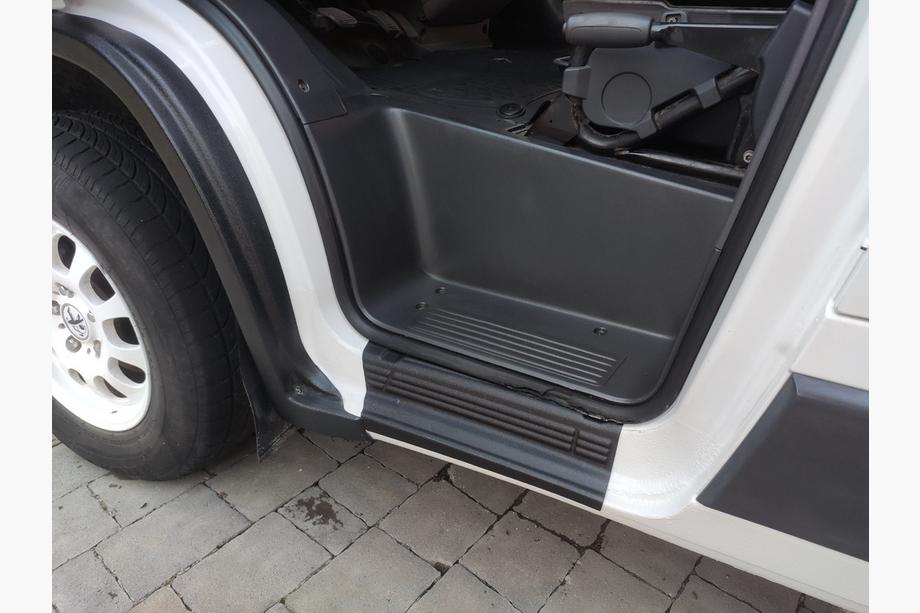 Peugeot Boxer 2006-2025 гг. Накладки на пороги EuroCap (2 шт, ABS) Image