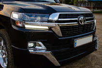Toyota Land Cruiser 200 2007-2021 гг. Комплект обвесов 2016-2021 (Executive 2021) Черный фото 17