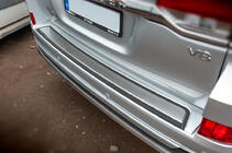 Toyota Land Cruiser 200 2007-2021 гг. Комплект обвесов 2016-2021 (Executive 2021) Черный фото 8