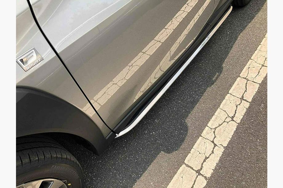 Lexus UX 2018- гг. Боковые Подножки OEM (2 шт) Image