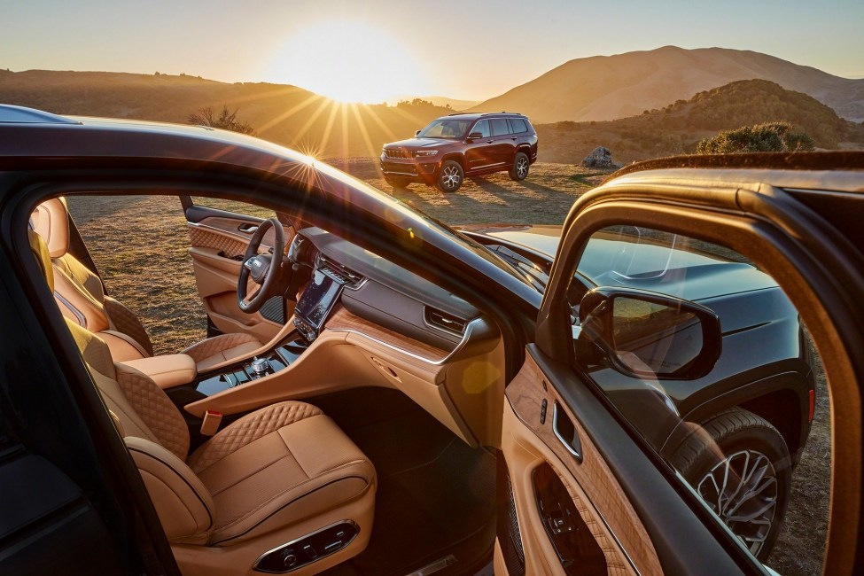 Представлена обновленная модель Jeep Grand Cherokee 2021
