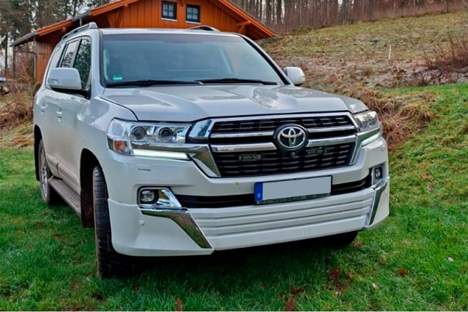 Toyota Land Cruiser 200 2007-2021 гг. Комплект рестайлинга с LC200 2008-2015 на 2021 Executive Фото 46