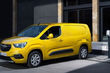 Появилась электрическая модификация компактвэна Opel Combo фото 2