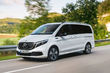 Mercedes-Benz EQV: обзор электроминивэна — рестайлинг, запас хода и преемник VLE фото 3