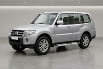Mitsubishi Pajero Wagon IV 2006-2021 гг. Боковые Подножки Mevsim Grey (2 шт., Алюминий) фото 1