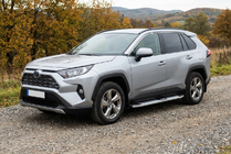 Toyota Rav 4 2019–2025 гг. Боковые Подножки Mevsim Grey (2 шт., Алюминий) фото 1