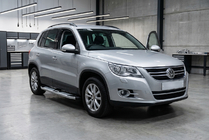 Volkswagen Tiguan 2007-2016 гг. Боковые Подножки Mevsim Grey (2 шт., Алюминий) фото 1