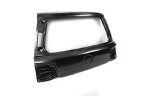 Toyota Land Cruiser 200 2007-2021 гг. Верхняя крышка багажника 2016+ грунтованная (Китай) фото 2