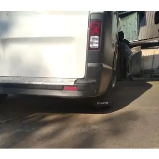 Задние модельные брызговики (комплект) Opel Vivaro 2015-2019 гг. фото 2
