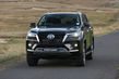 Обзор обновленного внедорожника Toyota Fortuner фото 1