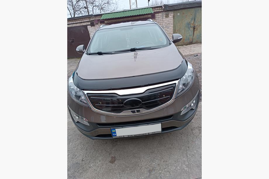 Kia Sportage 2010-2015 гг. Зимняя решетка (верхняя) Image
