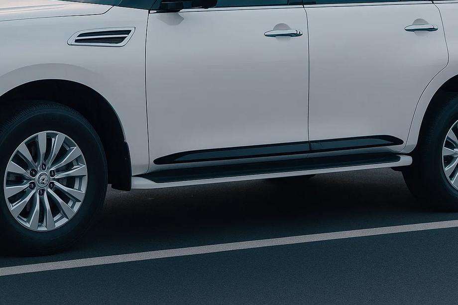 Nissan Armada 2016-2024 гг. Дверные молдинги (4 шт, черные) Image