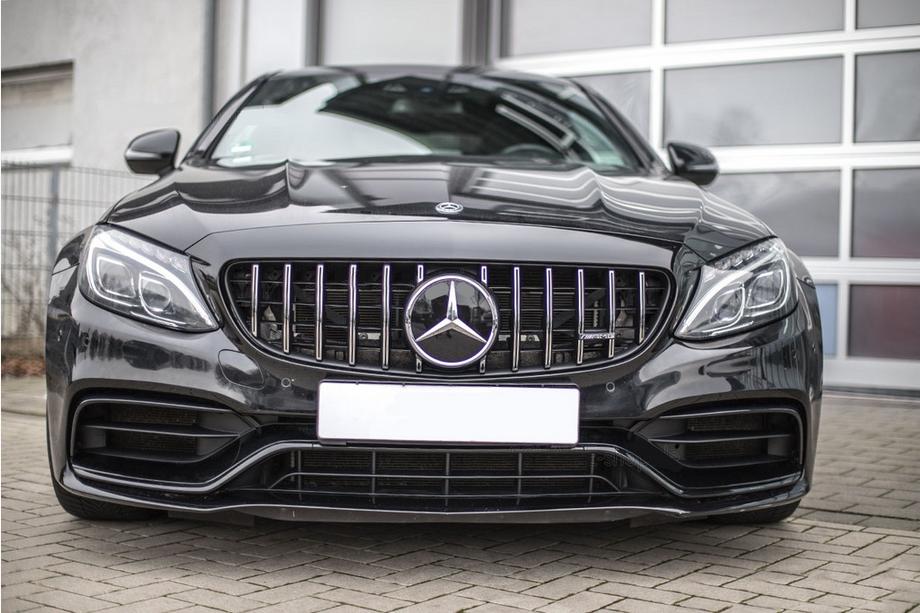 Mercedes C-сlass W205 2014-2021 гг. Передняя решетка Panamericana GT (для оригинального C63 AMG) 2014-2018, без камеры Image