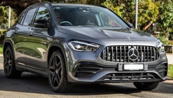 Mercedes GLA H247 2020- гг. Передняя решетка Panamericana GT (для AMG Line) Без места под камеру фото 1