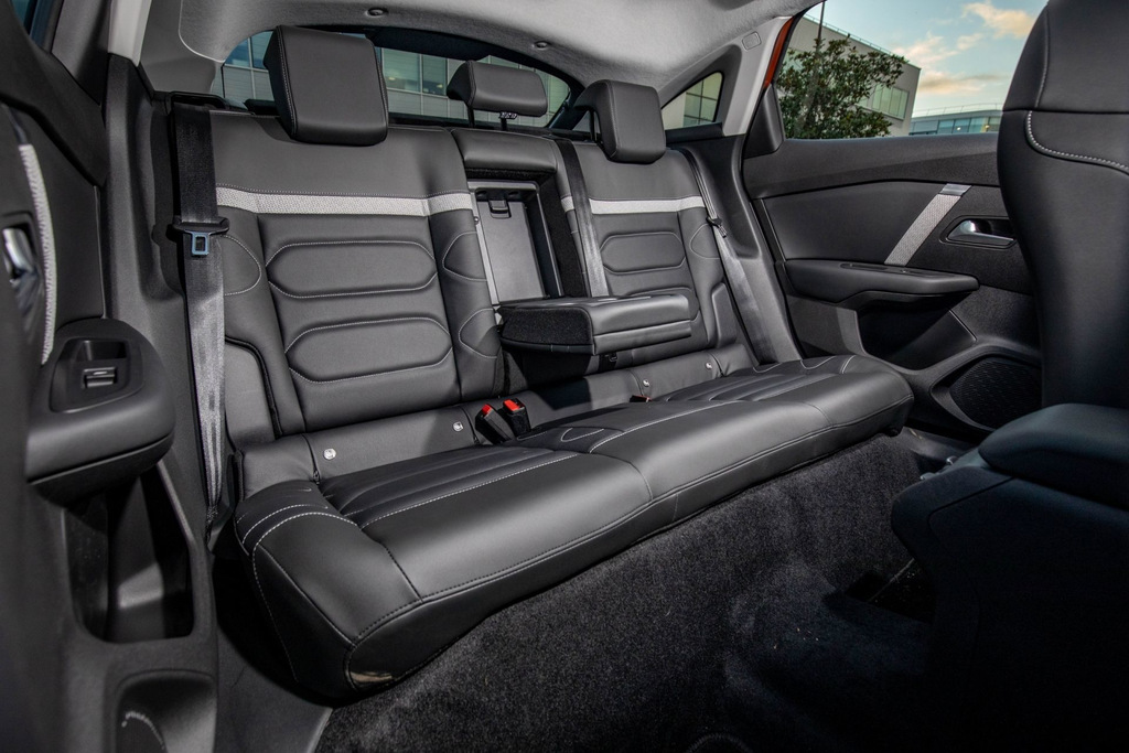 Хэтчбек повышенной проходимости Citroen C4