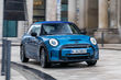 Обзор электрического MINI Hatchback Electric фото 1