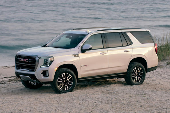 Обзор большого восьмиместного внедорожника GMC Yukon фото 2
