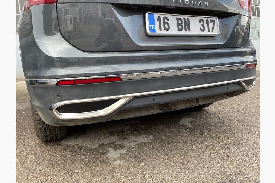 Volkswagen Tiguan 2016-2023 гг. Накладки имитация выхлопных насадок 2020+ (3 шт, нержавейка) Фото 4