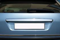 Ford Focus II 2005-2008 гг. Накладка на крышку багажника (HB, нерж. сталь) Carmos - Турецкая Нержавеющая Сталь фото 3